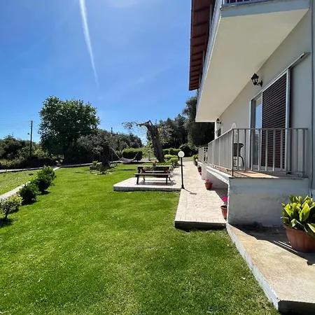 Ilias By Hotelius Apartament *